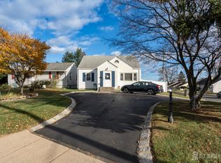 392 Old Bridge Tpke, South River, NJ 08882