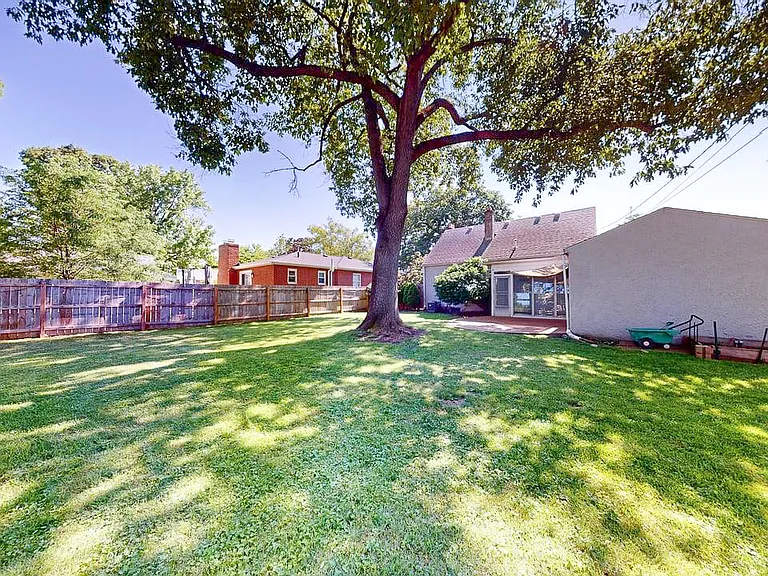 2543 Mount Holyoke Rd — Photo 31