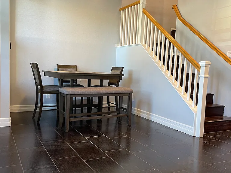 19089 Holly Ln — Photo 4