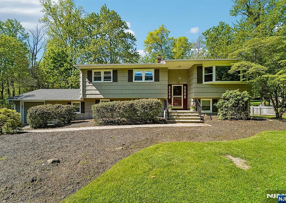 1st image of 44 Brookwood Drive