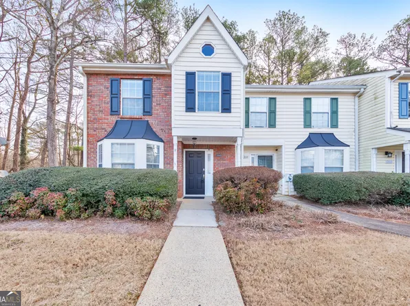 2045 Fairways Ct NW, Kennesaw, GA 30144