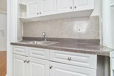 Rented by Living New York