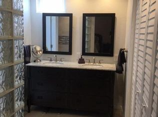 19514 Chadway St, Santa Clarita, CA 91351