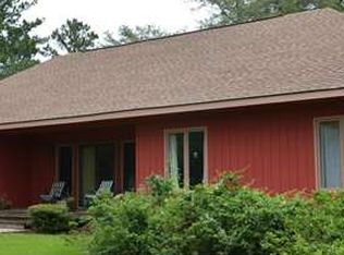 697 Shady Grove Rd, Hurtsboro, AL 36860