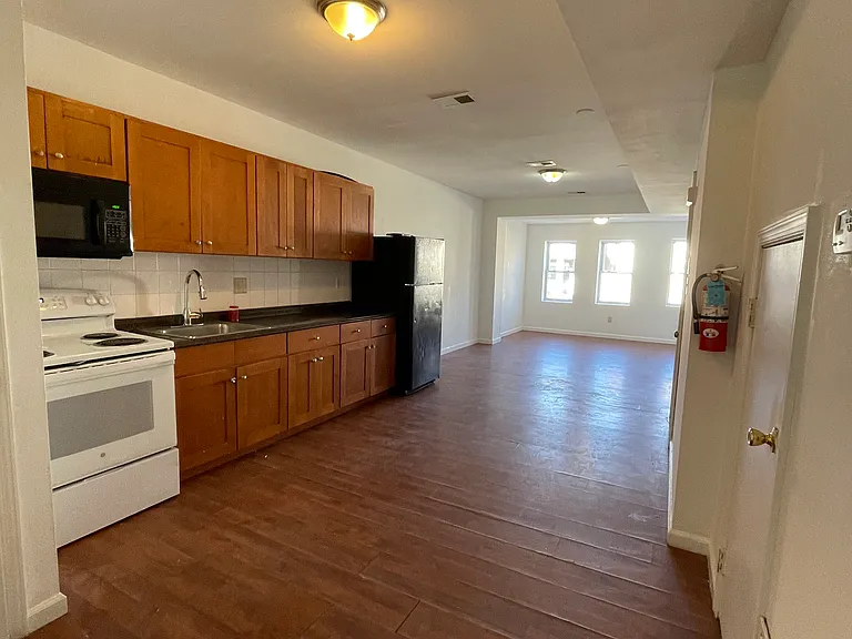 6006 Chestnut St #2 — Photo 6