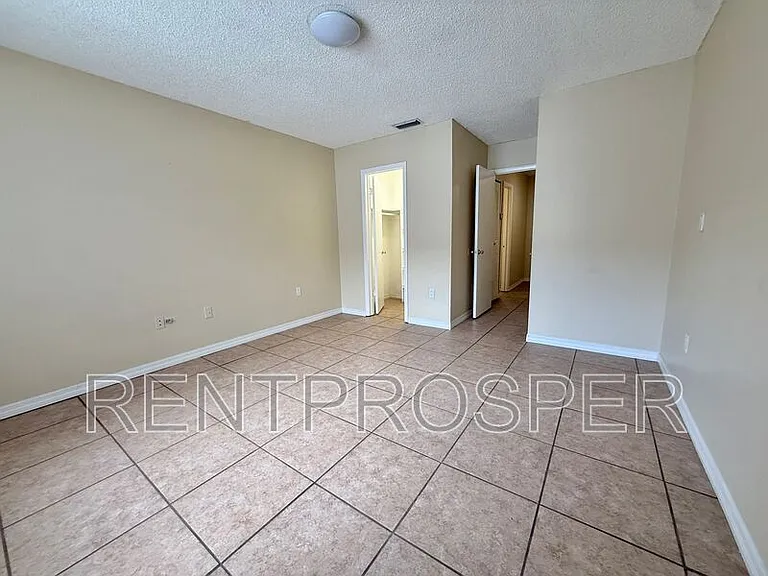 4149 S Semoran Blvd #4 — Photo 9