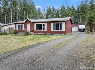510 E Trails End Dr, Belfair, WA