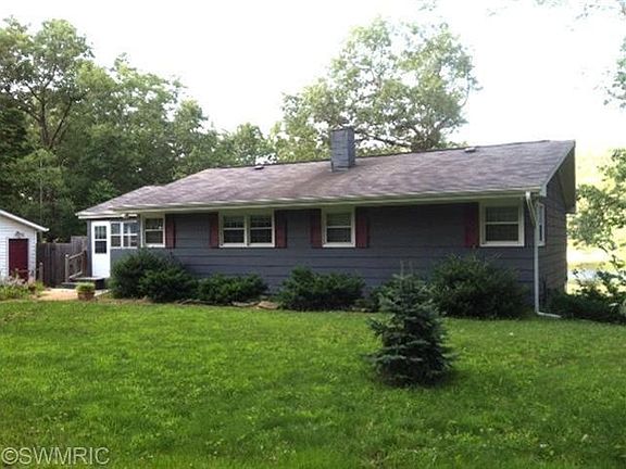 3rd image of 5519 Fawn Lake Dr