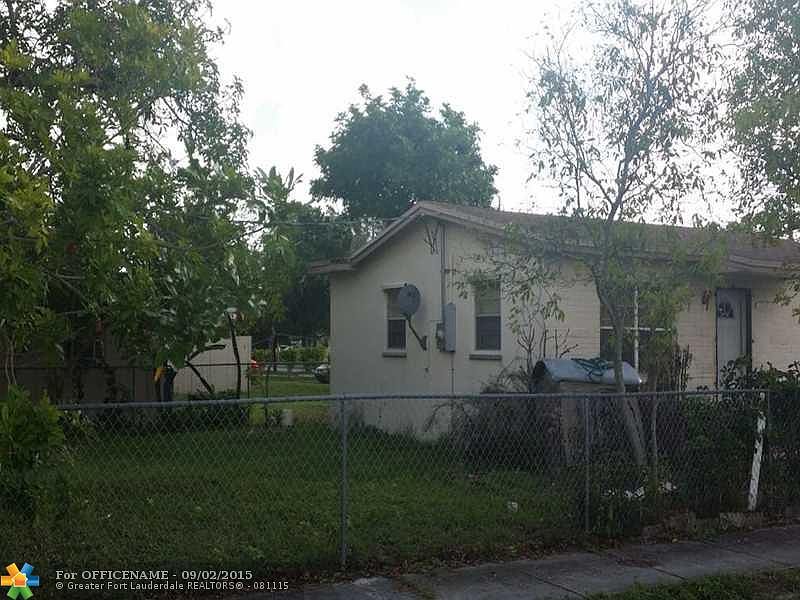 2nd image of 1950 SW 48th Ave