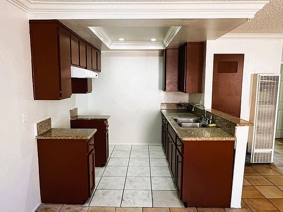 5th image of 805 N Soto St APT 5