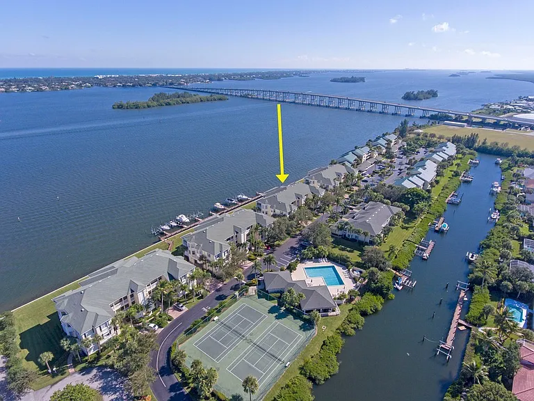 1890 Tarpon Ln #302 — Photo 36