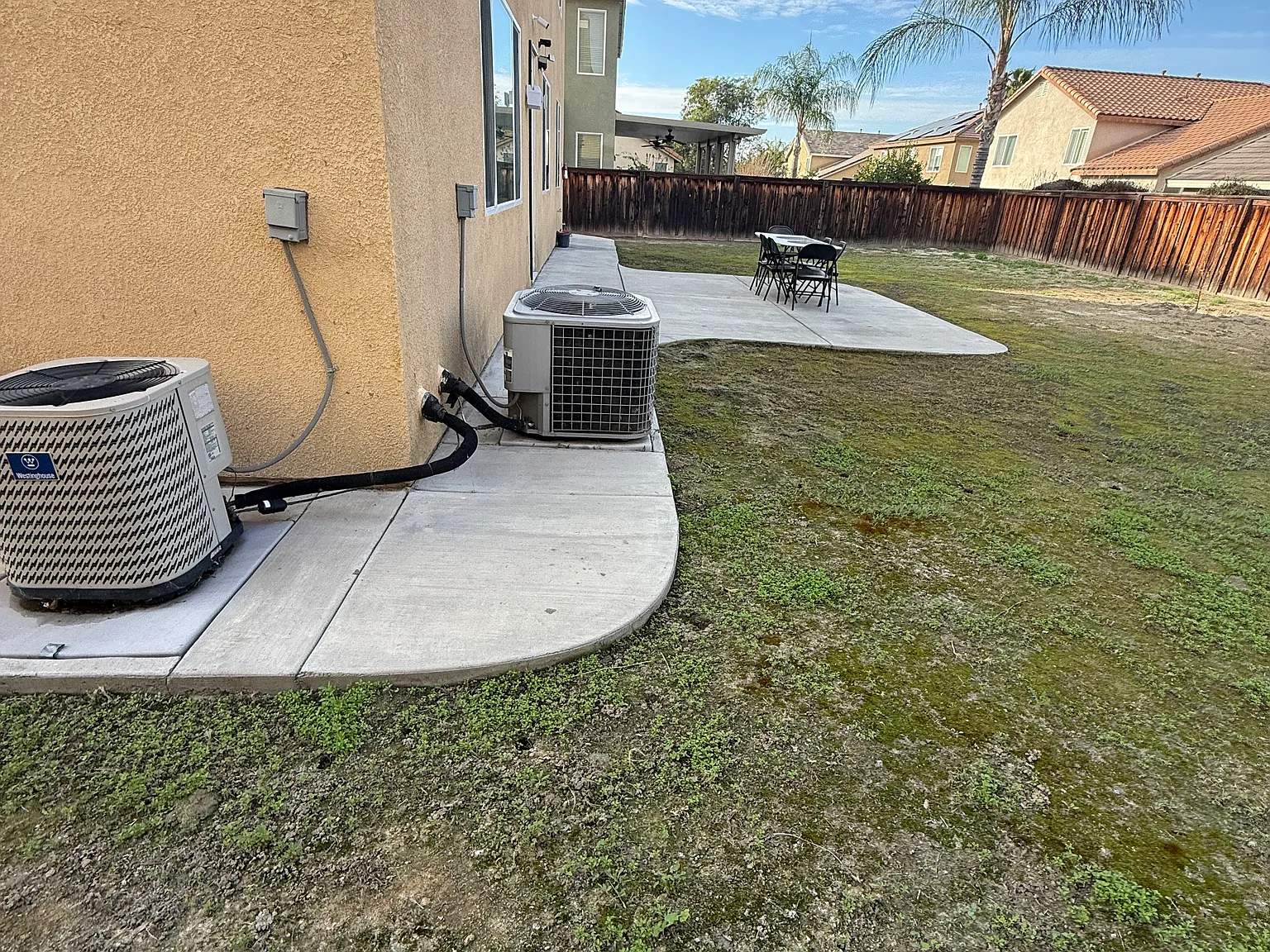 6 bed, 2876 sqft, $3,600 — Photo 4