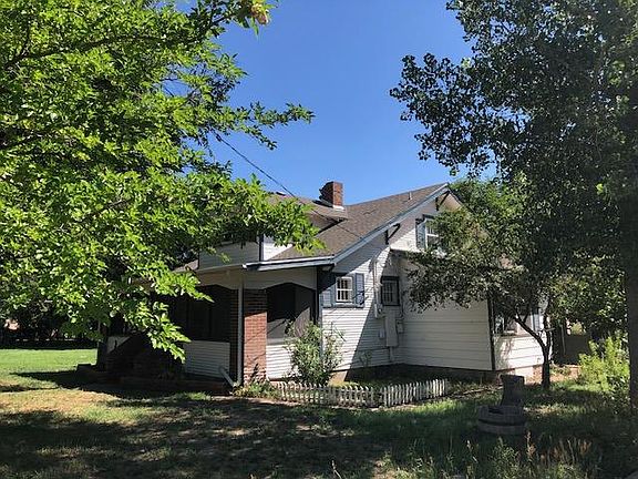 2nd image of 116 Brewster Ln