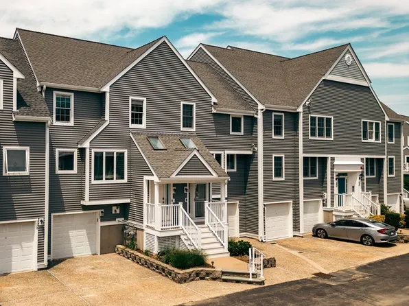 700 Shore Dr Unit 1002, Fall River, MA 02721