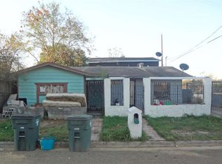 2901 Santa Barbara St, Laredo, TX 78043