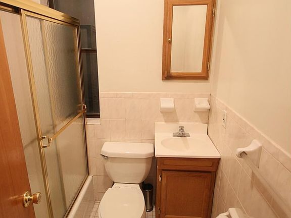5th image of 216 5th Ave APT 2L