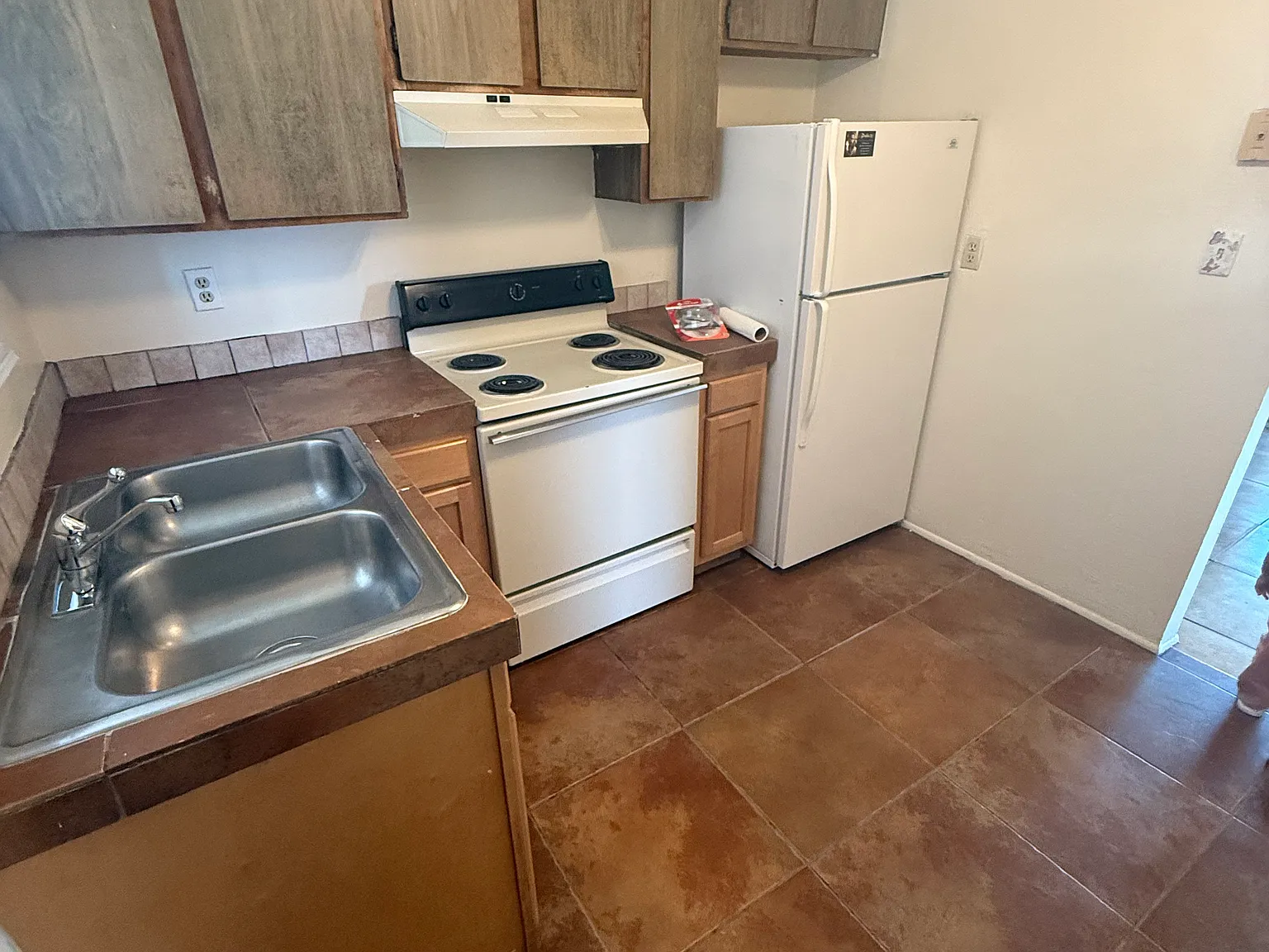 2 bed, 986 sqft, $1,400 — Photo 4