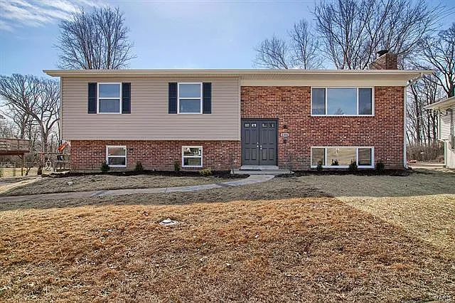 1306 Wissmann Dr photo 1