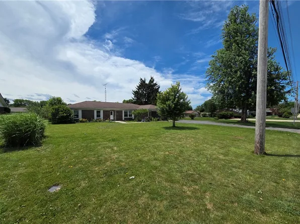 3635 Kemp Rd, Dayton, OH 45431