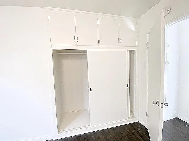 345 Burchett St #G — Photo 10