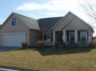 9479 Naples St SE, Moses Lake, WA 98837