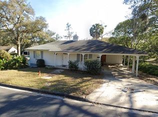 422 N Rossiter St, Mount Dora, FL 32757