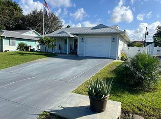 3716 SE Middle St, Stuart, FL 34997