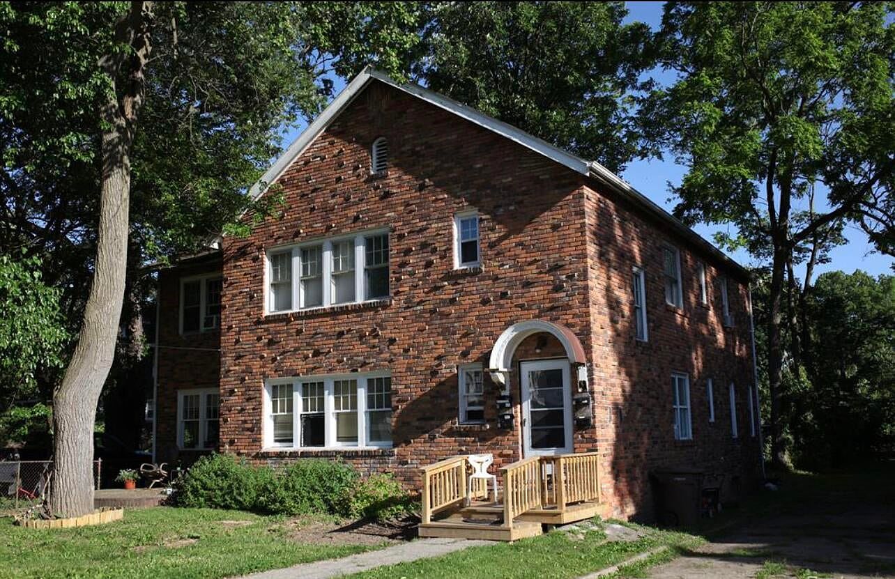 21 Henry Clay Ave, Pontiac, MI 48341 Zillow