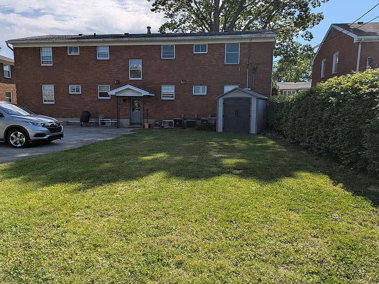 2909 Abigail Dr #3 — Photo 24