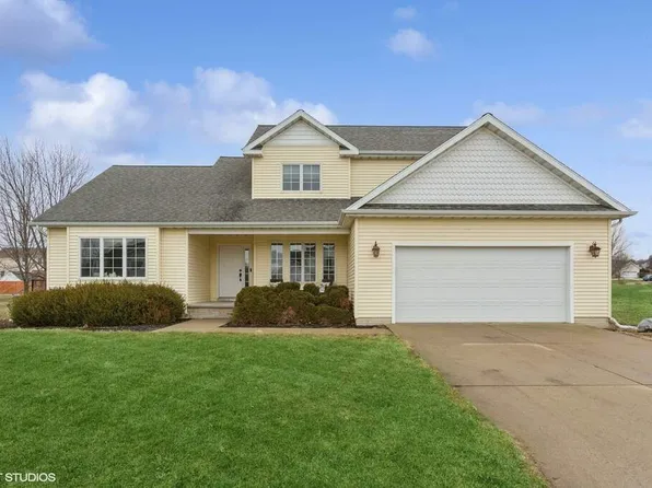 4489 Rachel Lane St, Saint Joseph, MI 49085