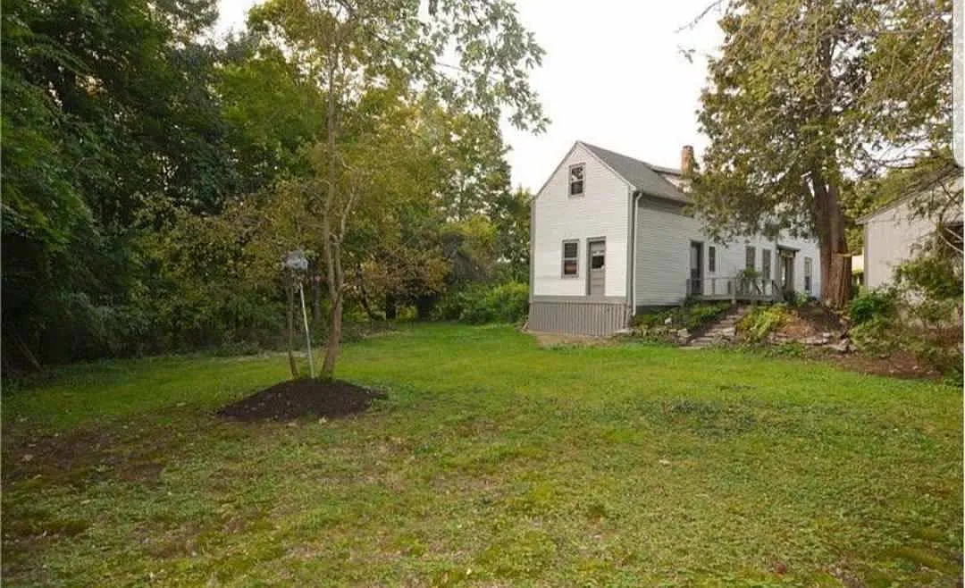 1 bed, 750 sqft, $1,900 — Photo 3