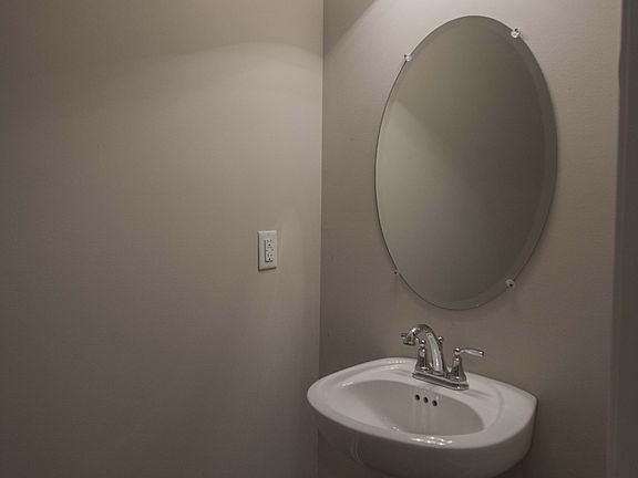 5th image of 1709 Sunray Dr