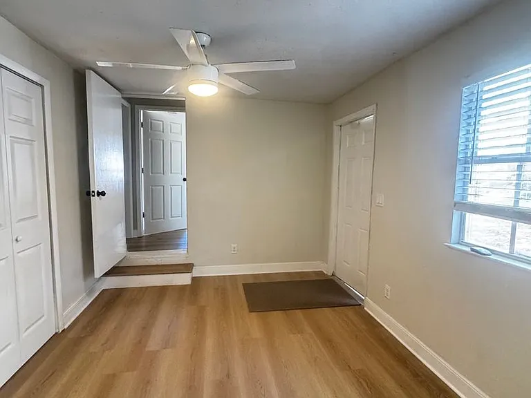 3008 Hillview St — Photo 25