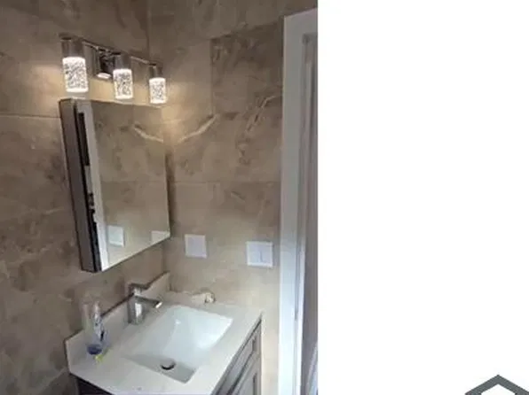 1112 Lenox Rd APT 2R, Brooklyn, NY 11212