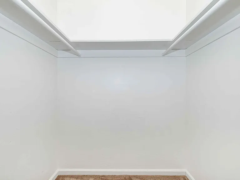 4401 Central Ave — Photo 115