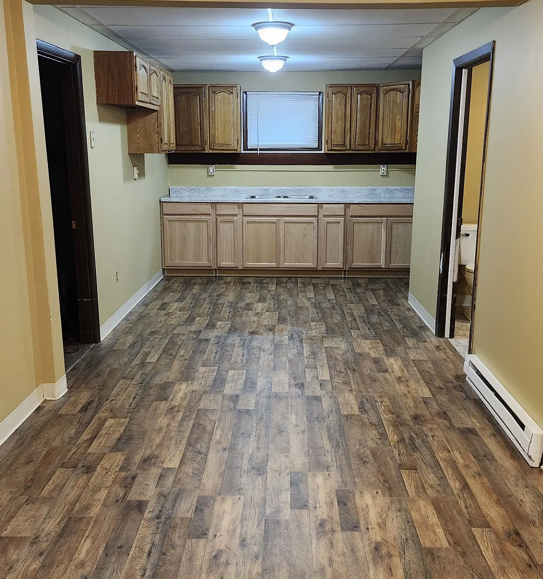 2 bed, $860 — Photo 1