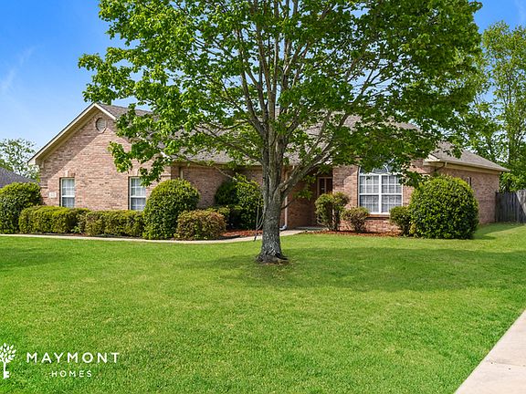 3rd image of 223 Duck Creek Dr