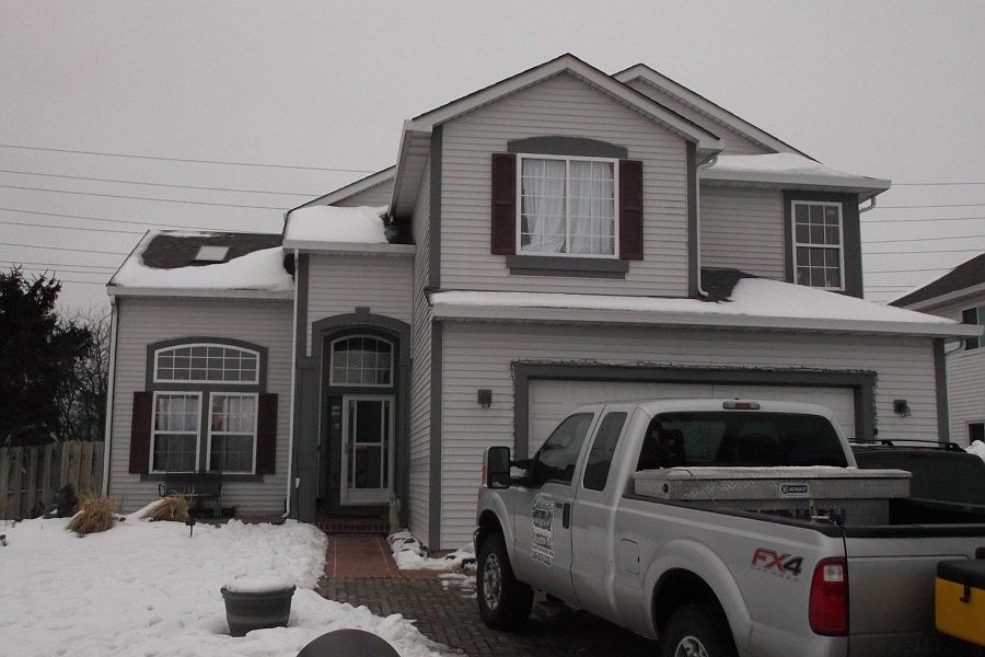 1st image of 410 Wright Dr