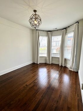 2nd image of 3617A Sacramento St