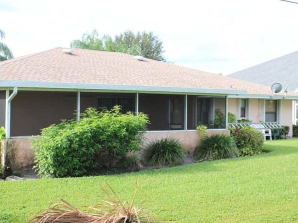 1439 N Mangonia Cir