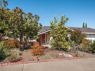 893 Bauer Dr, San Carlos, CA 94070