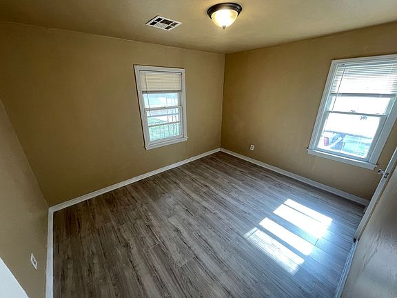 4th image of 1149 Windemere Dr