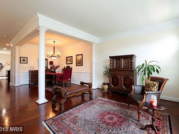 5th image of 41819 Bristow Manor Dr