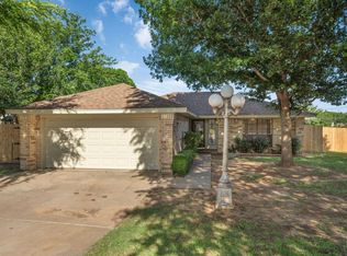 2 Buttercup Cir, Wichita Falls, TX 76310