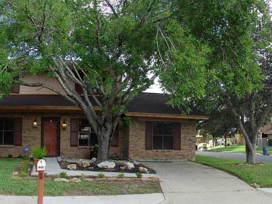 1st image of 2302 Mariposa Ln
