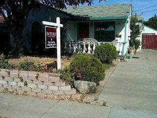 3rd image of 3413 Madeline Dr