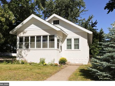 1381 Hewitt Ave, Saint Paul, MN, 55104