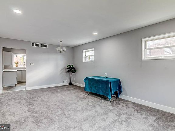 5th image of 4018 Norcross St