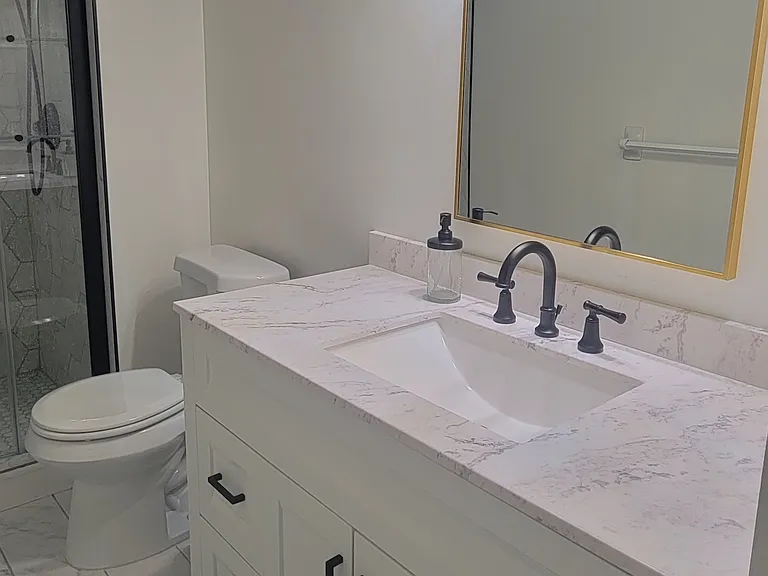 130 Cypress Ct — Photo 13
