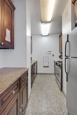 Rented by Compass | media 19